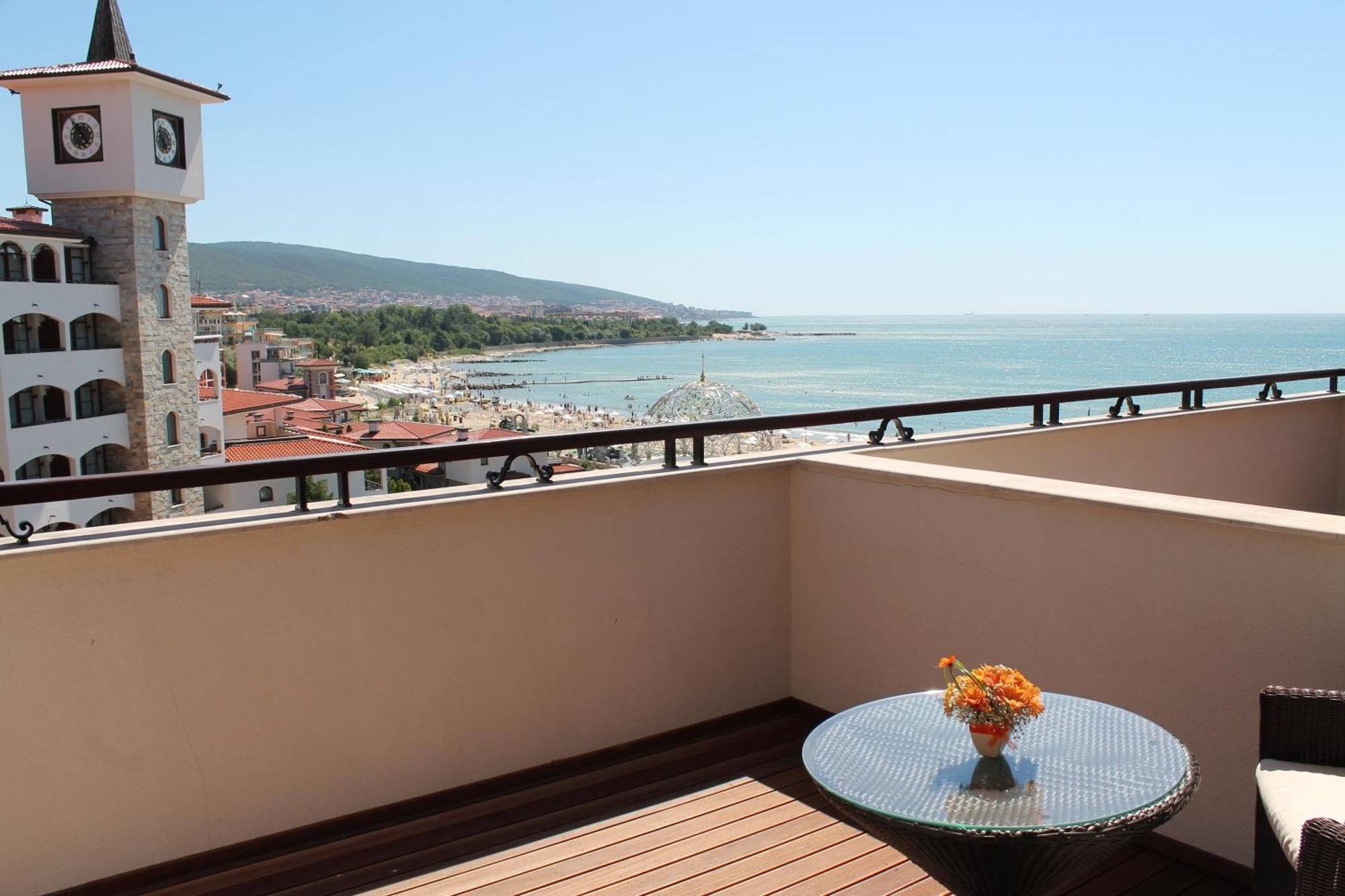 Helena VIP Villas&Suites - Half Board Sunny Beach Exterior foto