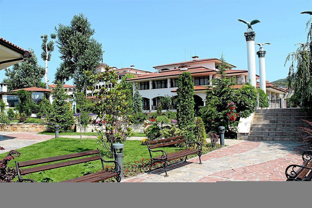 Helena VIP Villas&Suites - Half Board Sunny Beach Exterior foto
