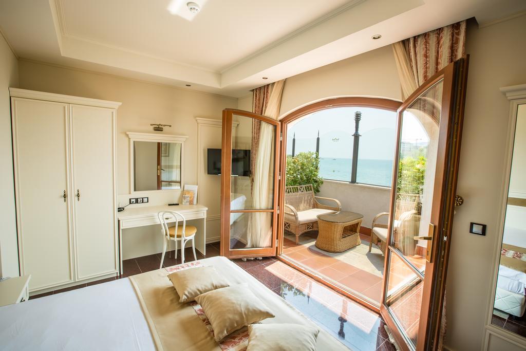 Helena VIP Villas&Suites - Half Board Sunny Beach Exterior foto